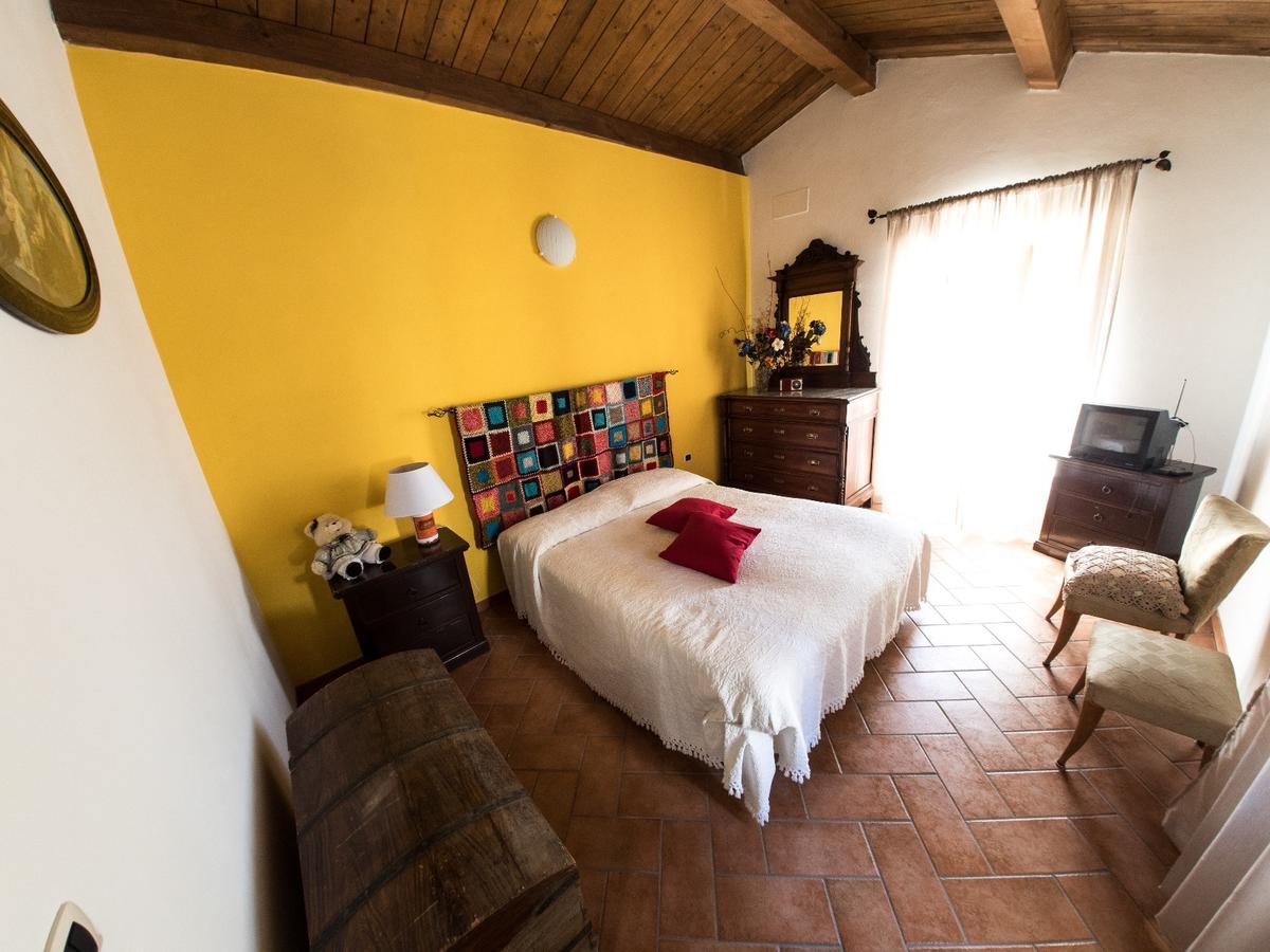 Casa Di Mamma Casa Vacanze Genga  Exterior foto